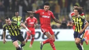 Fenerbahçe - Nottingham Forest Mücadelesi Şifresiz İzlenebilecek mi? Maç Saati ve Kanal Bilgileri!